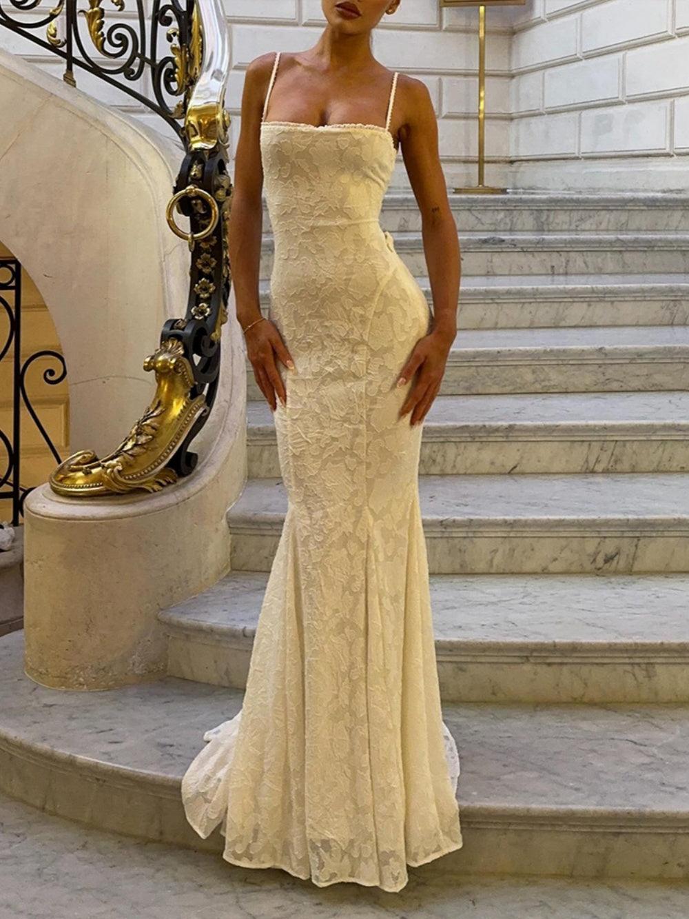 Robe maxi à dos nu en queue de poisson