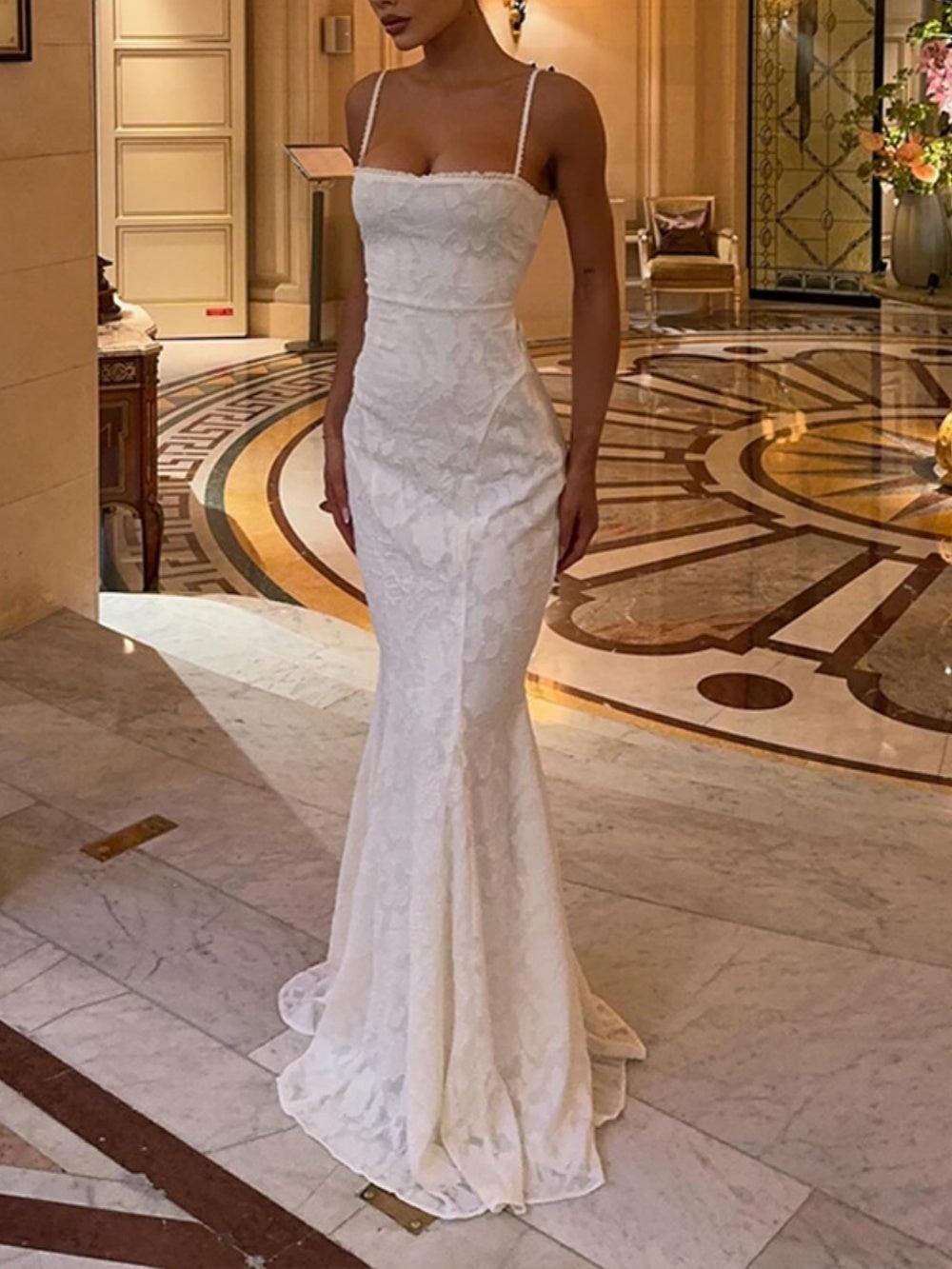 Robe maxi à dos nu en queue de poisson
