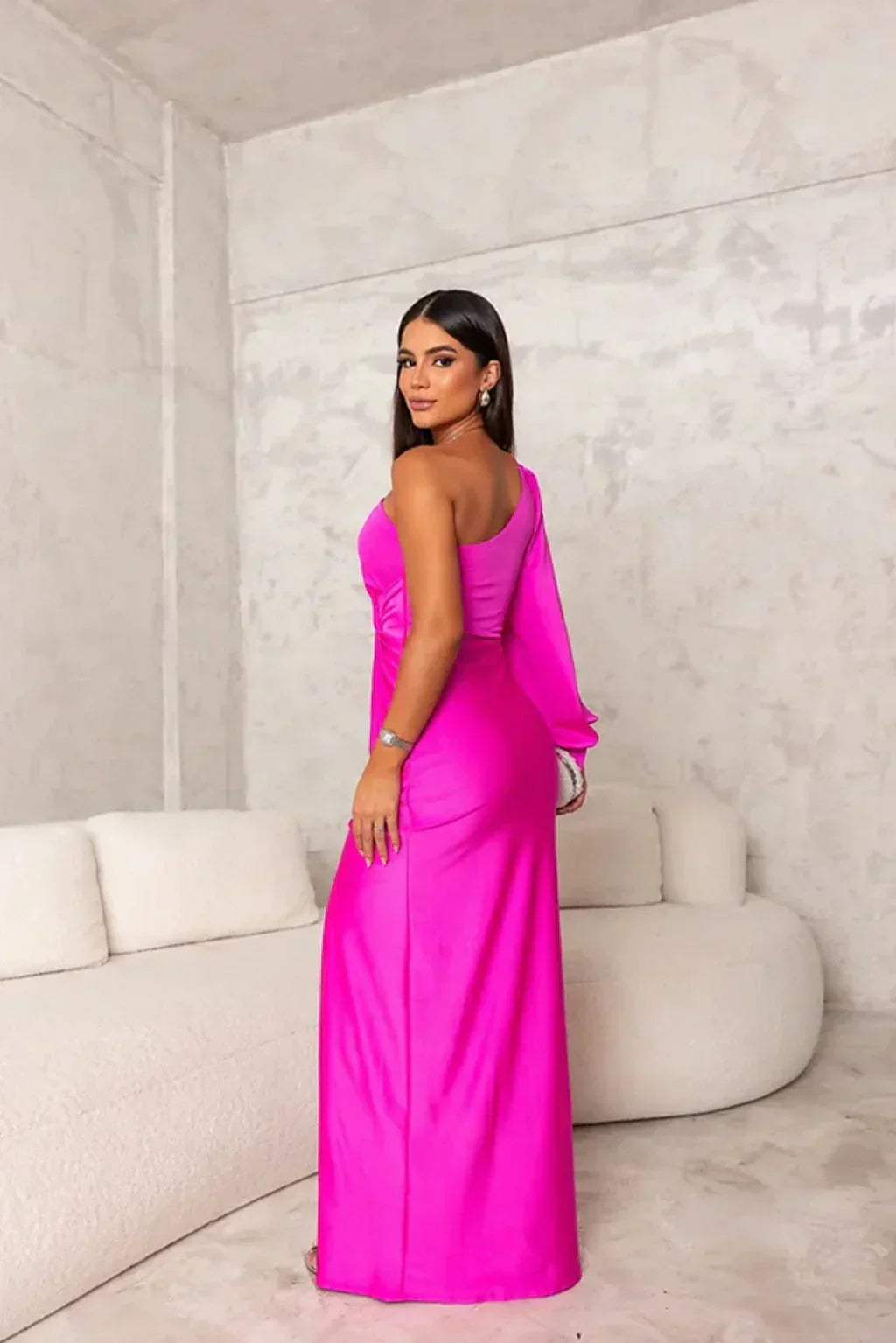 GENEVE | Robe Maxi Élégante à Épaule Dénudée avec Fente