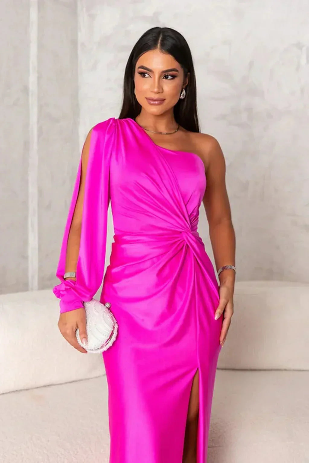 GENEVE | Robe Maxi Élégante à Épaule Dénudée avec Fente