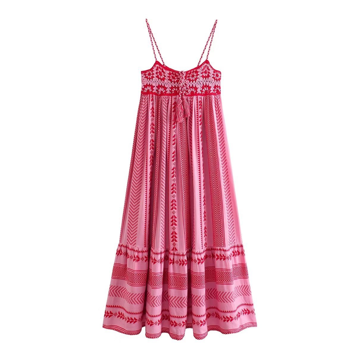 KESIA | Robe Maxi Crocheted avec Bretelles Spaghetti