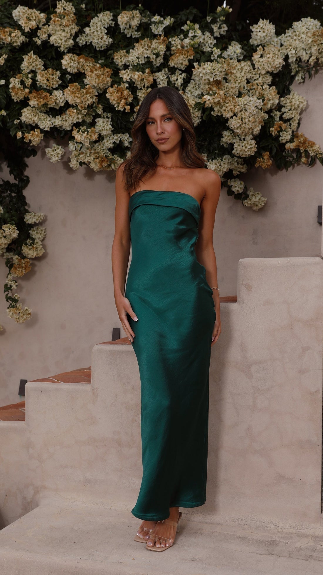 REBECA | Robe sans bretelles pour dames avec une coupe élégante