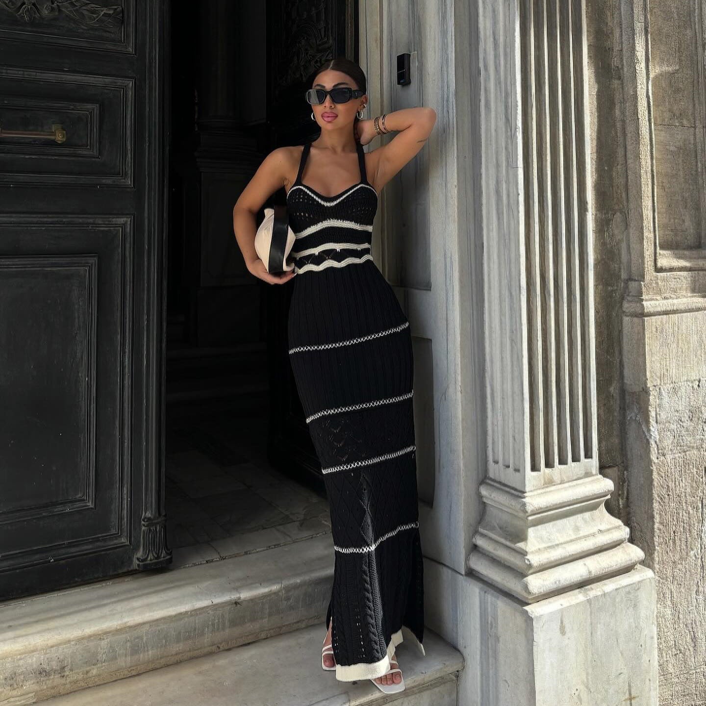 MILA | Robe maxi boho-chic avec détails en crochet et flair estival
