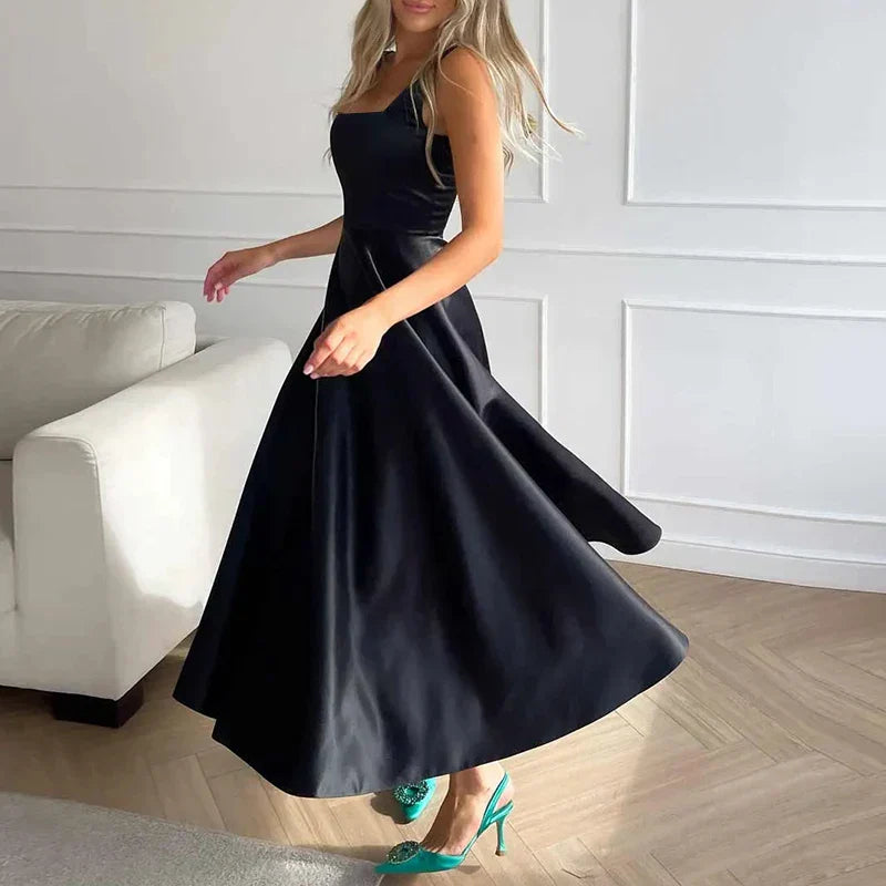ADELISA | Robe Maxi à Taille Haute et Élégance Moderne