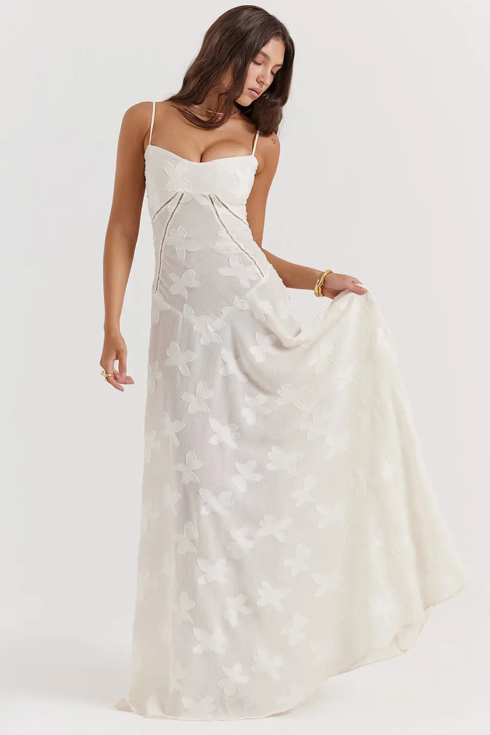 SHIRLENE | Robe d'été longue avec dos ouvert et bretelles réglables