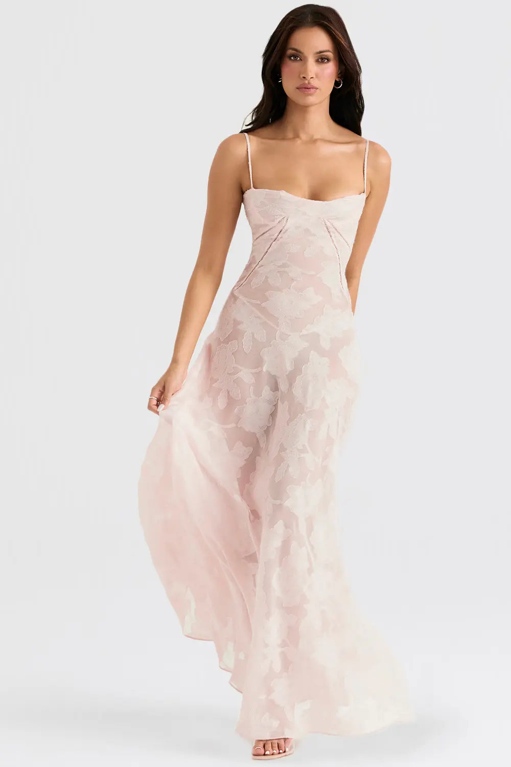 SHIRLENE | Robe d'été longue avec dos ouvert et bretelles réglables