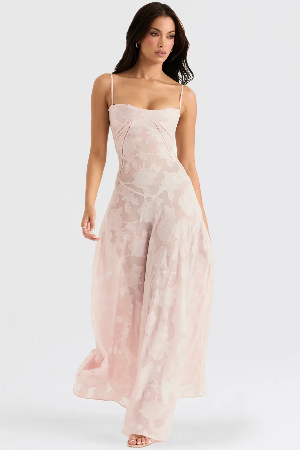 SHIRLENE | Robe d'été longue avec dos ouvert et bretelles réglables