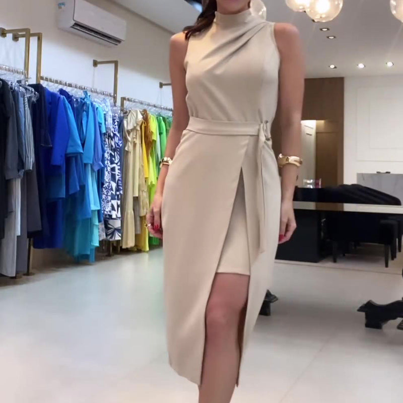 LOUISE - Robe mi-longue fendue sans manches