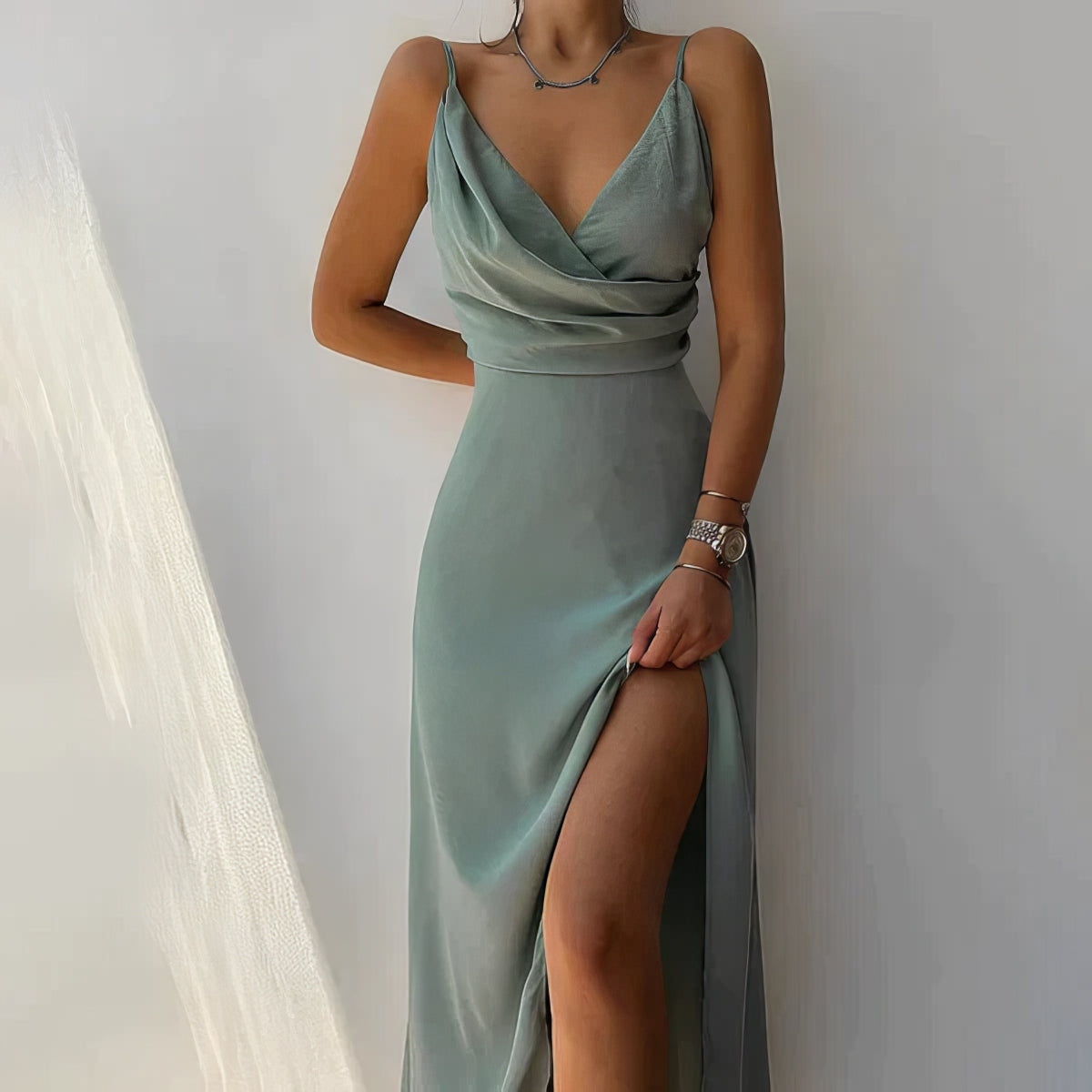 Robe Emery™ I Élégance Intemporelle