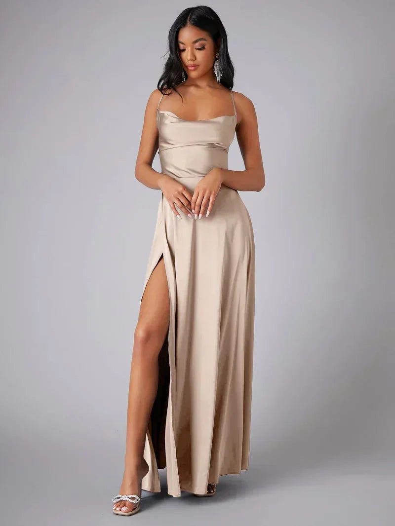 ALVAREE | Robe de Soirée en Satin avec Fente Haute et Dos Nu