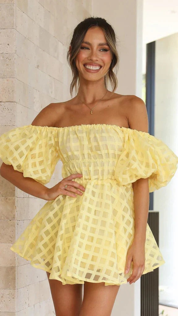 ANTONELLA | Robe mini à épaules dénudées avec manches bouffantes